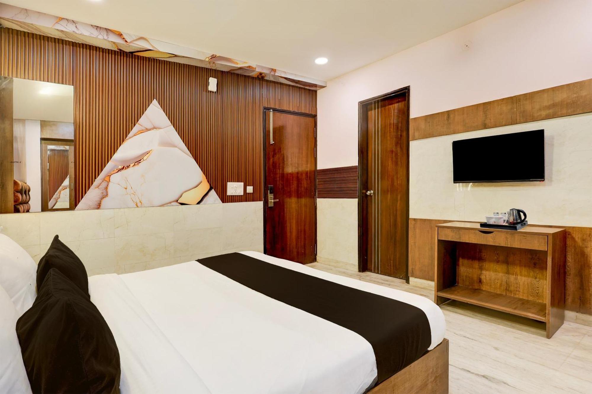 Super Hotel O Alipur Narela Kültér fotó